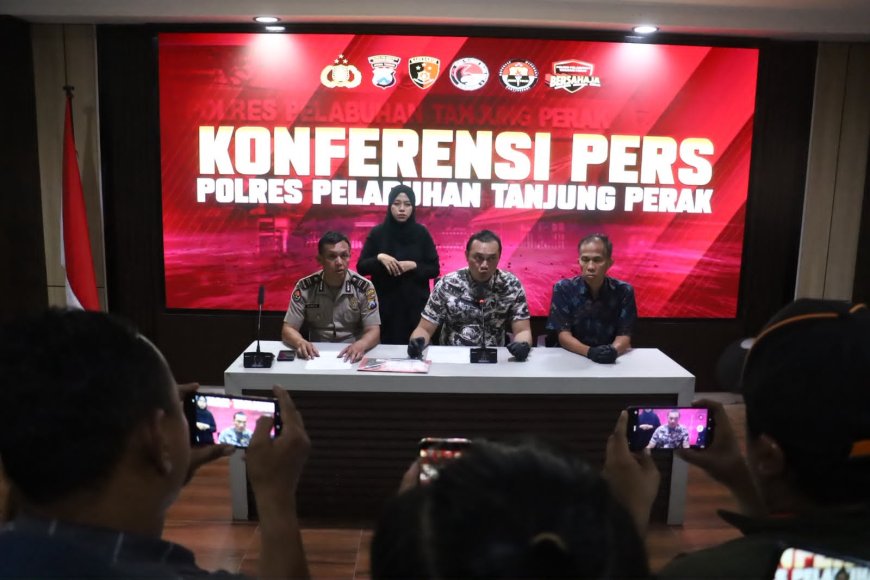Polres Pelabuhan Tanjungperak Bongkar Jaringan Narkoba Amankan Dua Tersangka dan 292,93 Gram Sabu