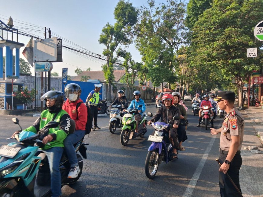 Kapolres Malang Cek Pelayanan Pagi, Pastikan Polisi Hadir di Jalan